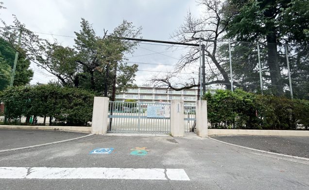 中野区立馬橋小学校：徒歩7分